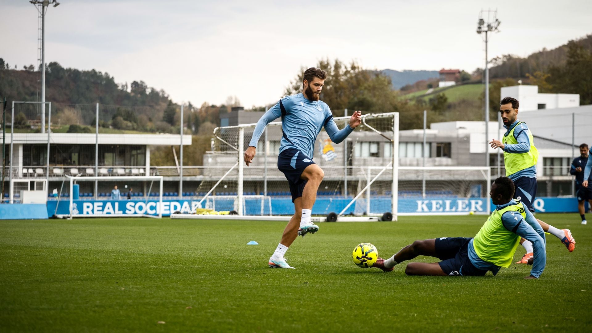 Por un feliz parón de noviembre