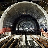 El túnel de Gaintxurizketa recuperará la doble vía desde mañana tras ocho años de obras para adaptarlo al paso del TAV.