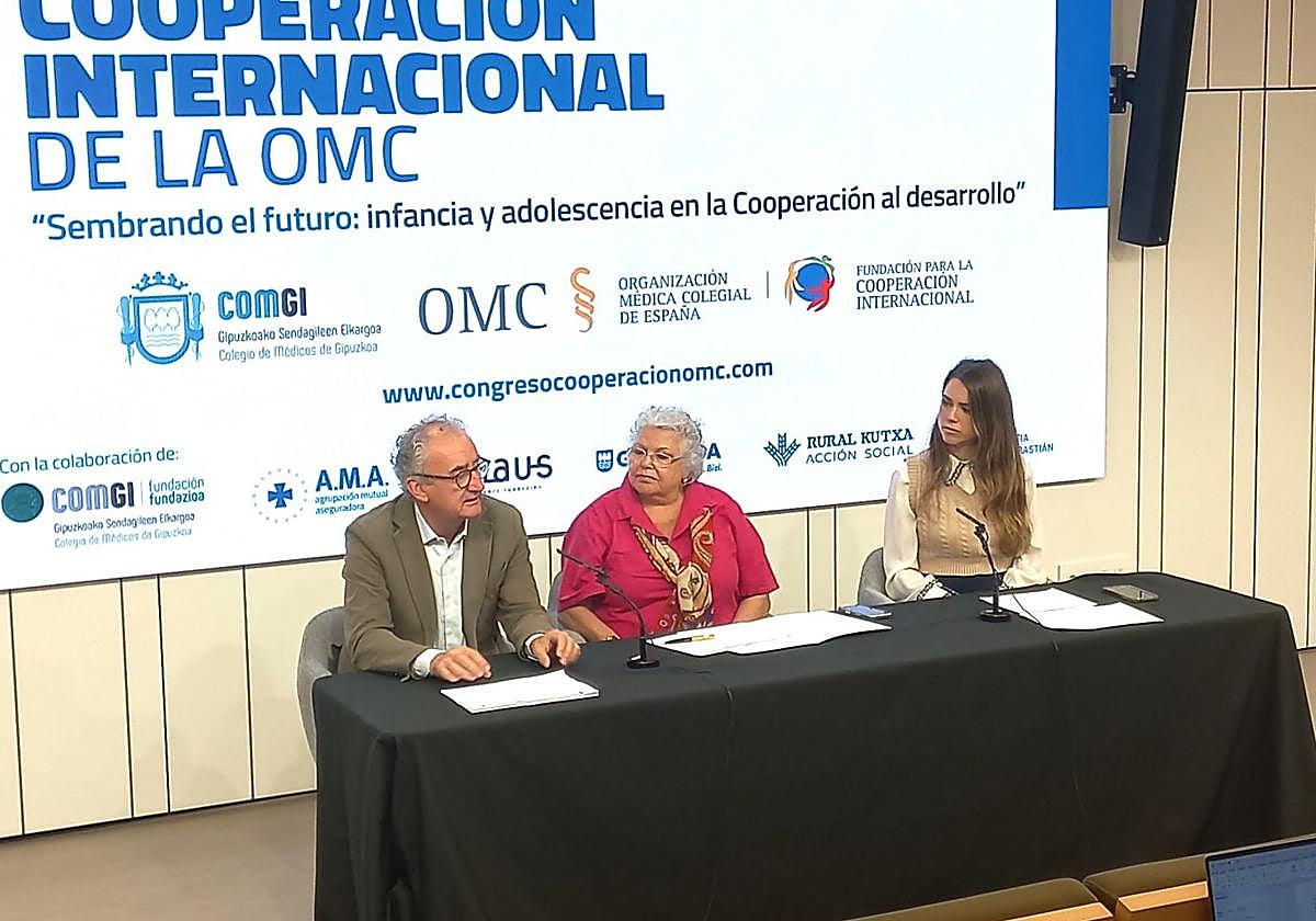 Tomás Cobo, Carmen Solórzano y Sonia Aguado, en la presentación de este miércoles.