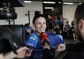 Maitane Etxeberria es la viva imagen de la ilusión de la plantilla.