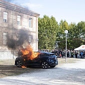 Renault Group demuestra la seguridad de los vehículos eléctricos con 200 bomberos