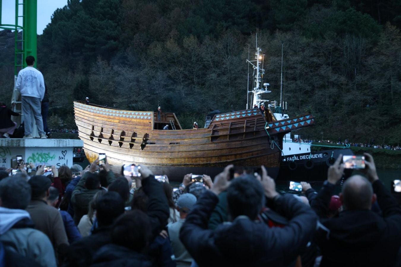 La botadura de la nao San Juan, en imágenes