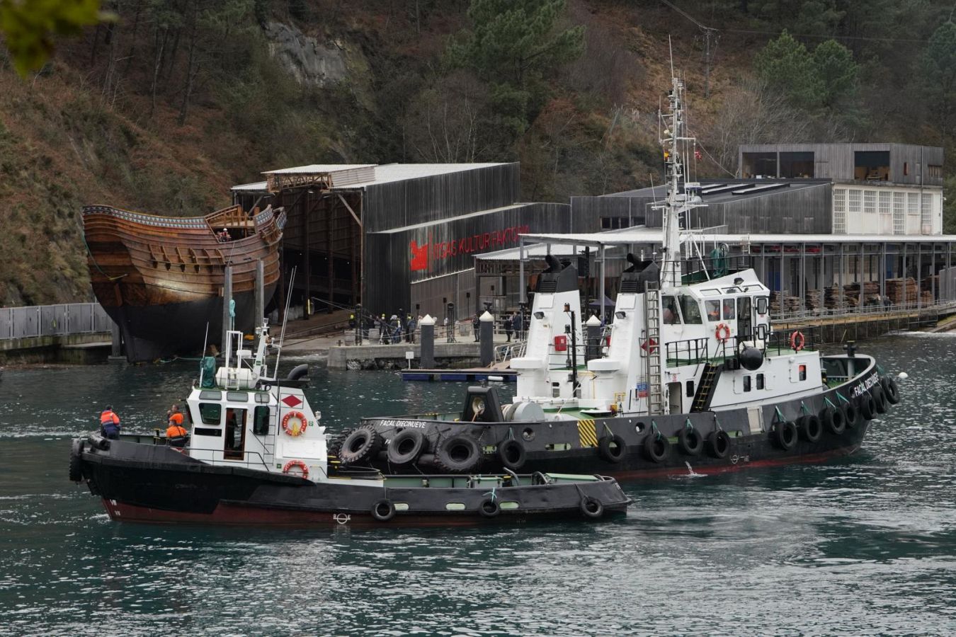 La botadura de la nao San Juan, en imágenes