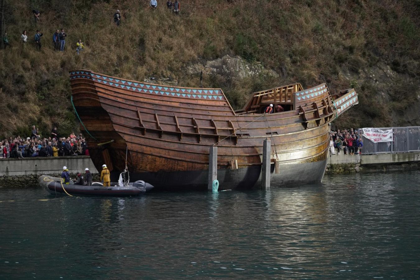 La botadura de la nao San Juan, en imágenes