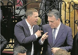 Arnaldo Otegi y Aitor Esteban, en una imagen de archivo.