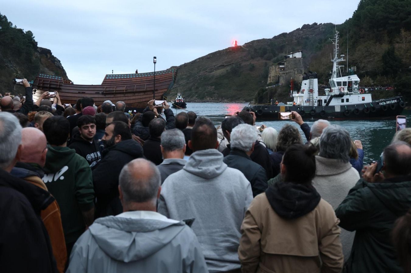 Máxima expectación ante la botadura de la nao San Juan