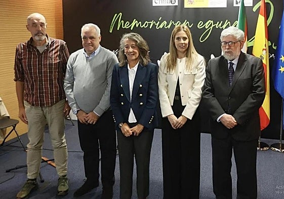 El acto se ha celebrado en Ermua.