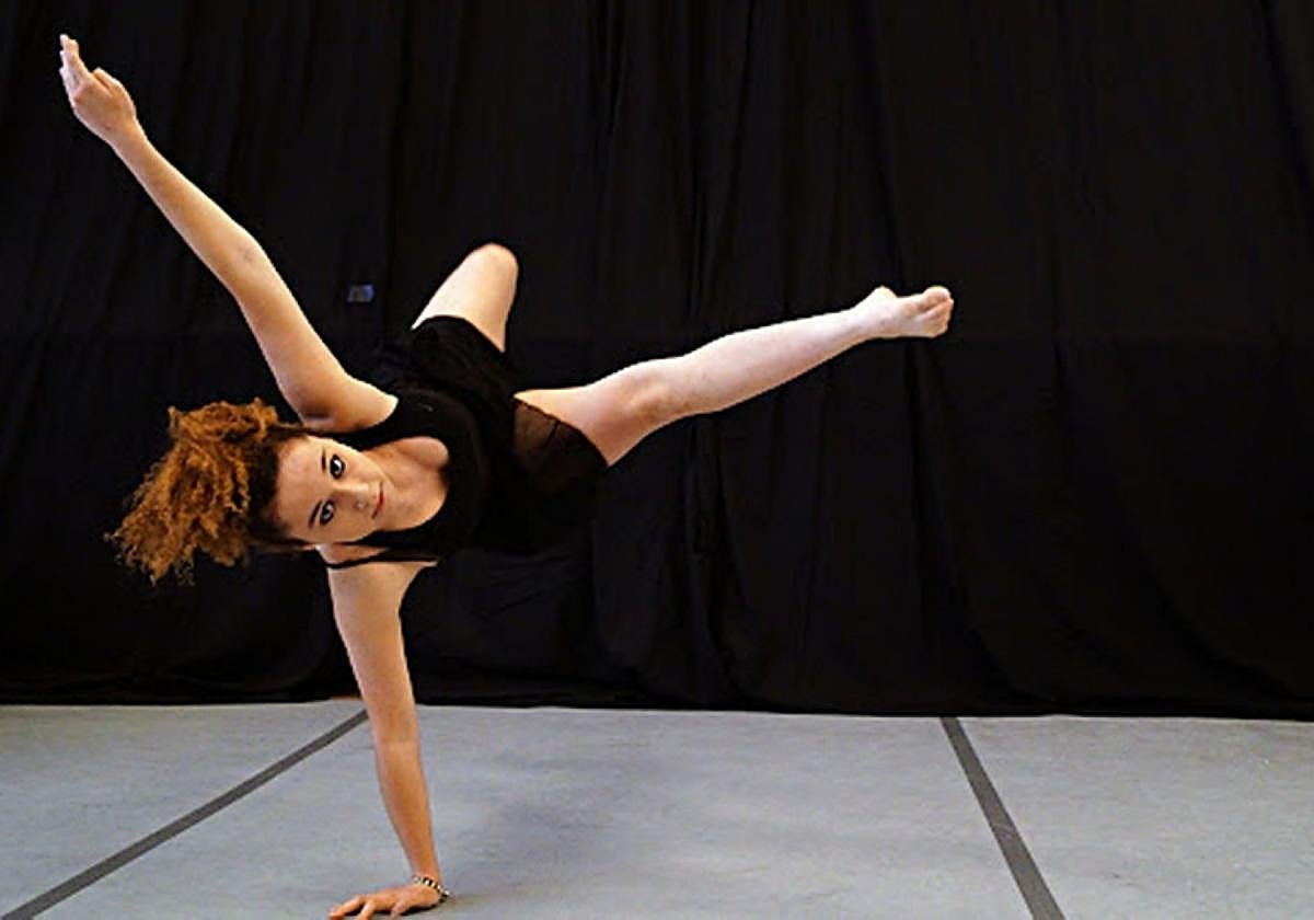 Elena Carretero comparte escenario con Eneritz Ceberio y Sirah Badiola