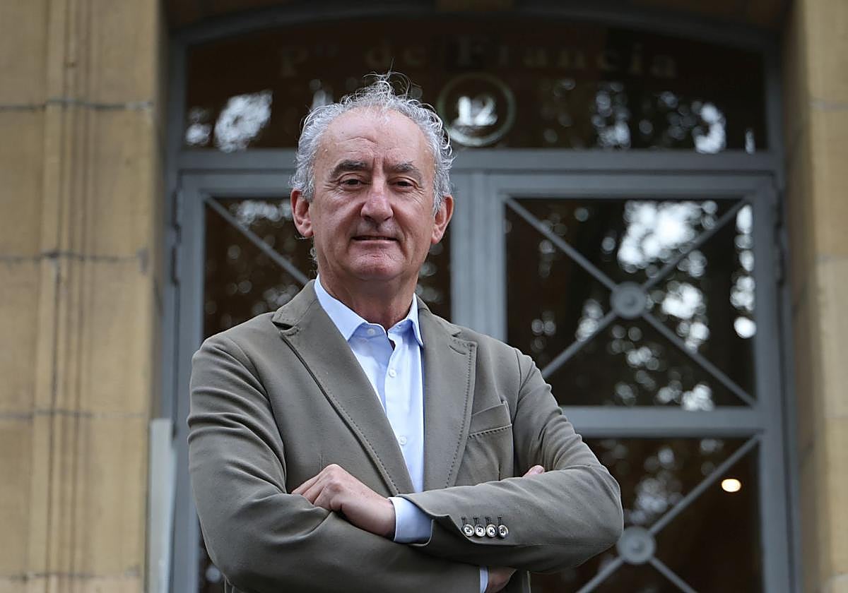 Tomás Cobo: «El médico que pase de la Inteligencia Artificial quedará amortizado»