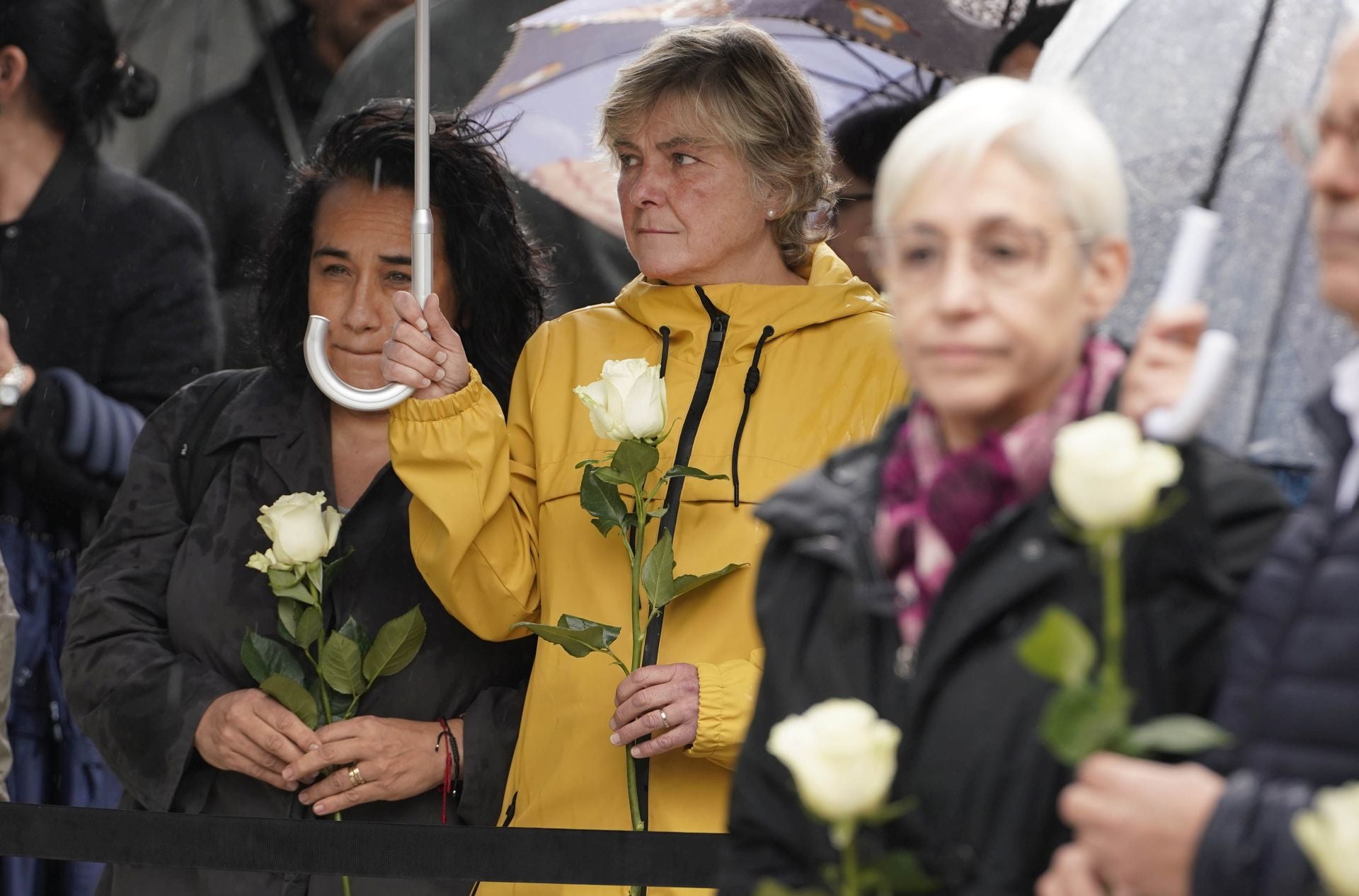 Donostia ya cuenta con una placa en memoria de Rosa Zarra