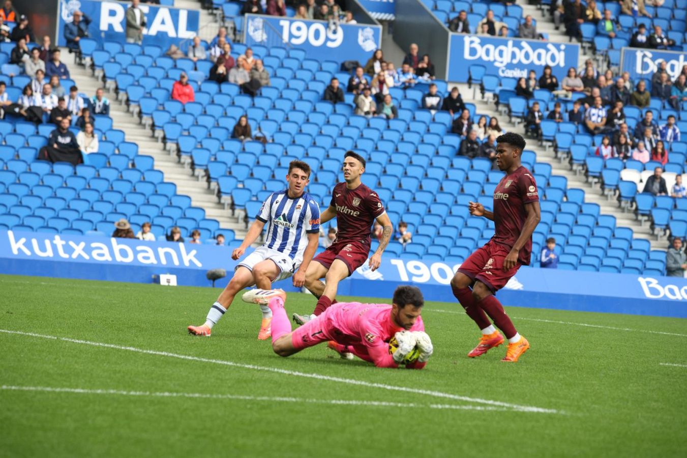 Dani Díaz llena de alegría Anoeta en el 98&#039; tras otra lección de competitivdad del Sanse