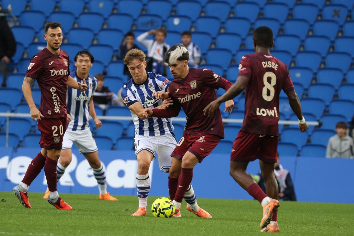 Dani Díaz llena de alegría Anoeta en el 98&#039; tras otra lección de competitivdad del Sanse