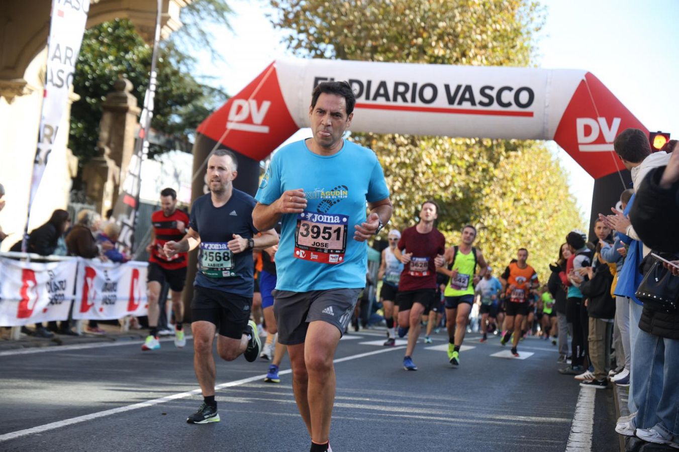 Las imágenes del Alto de Miracruz, punto clave en la Behobia - San Sebastián