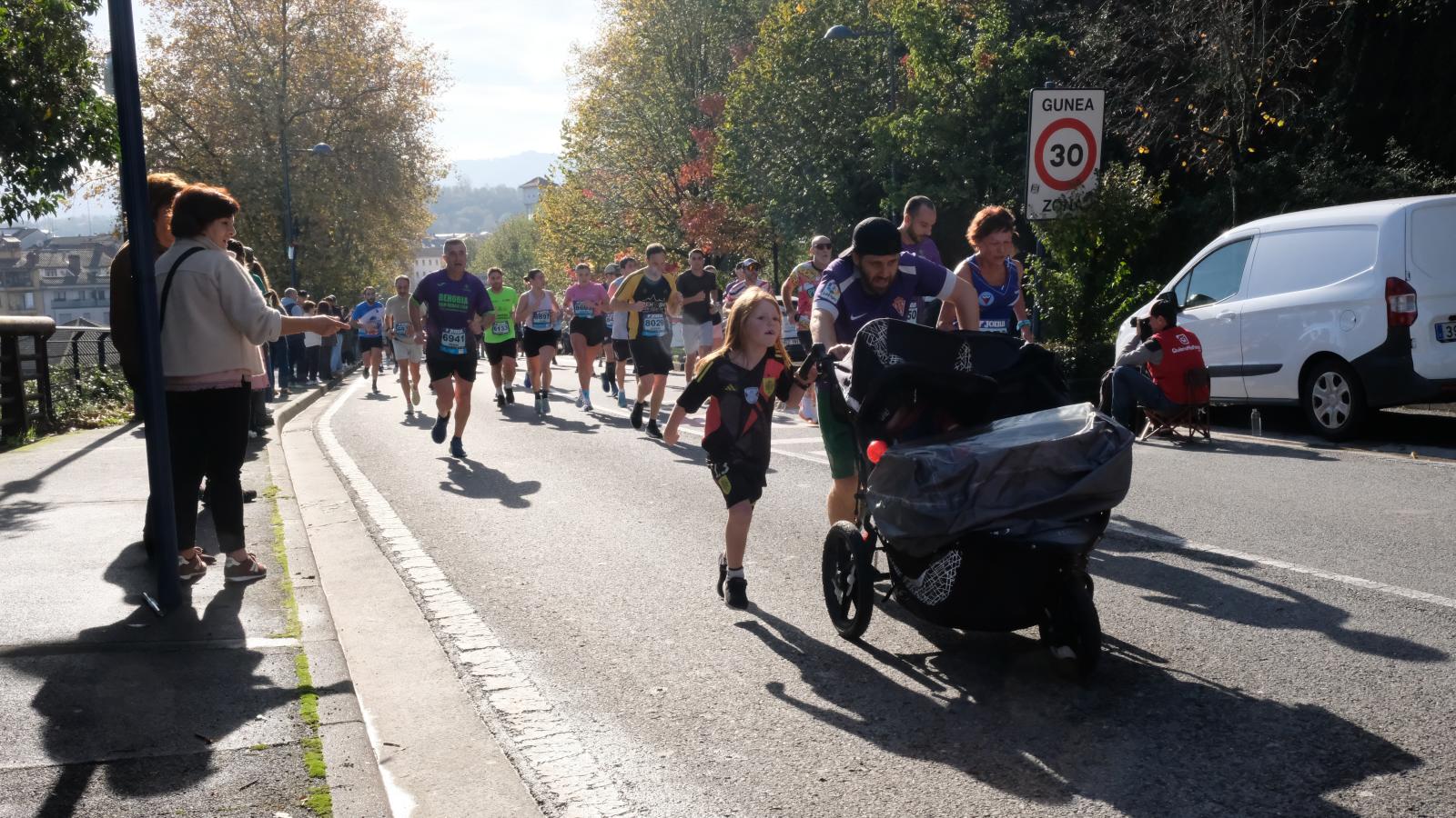 La Behobia - San Sebastián 2025 a su paso por Errenteria