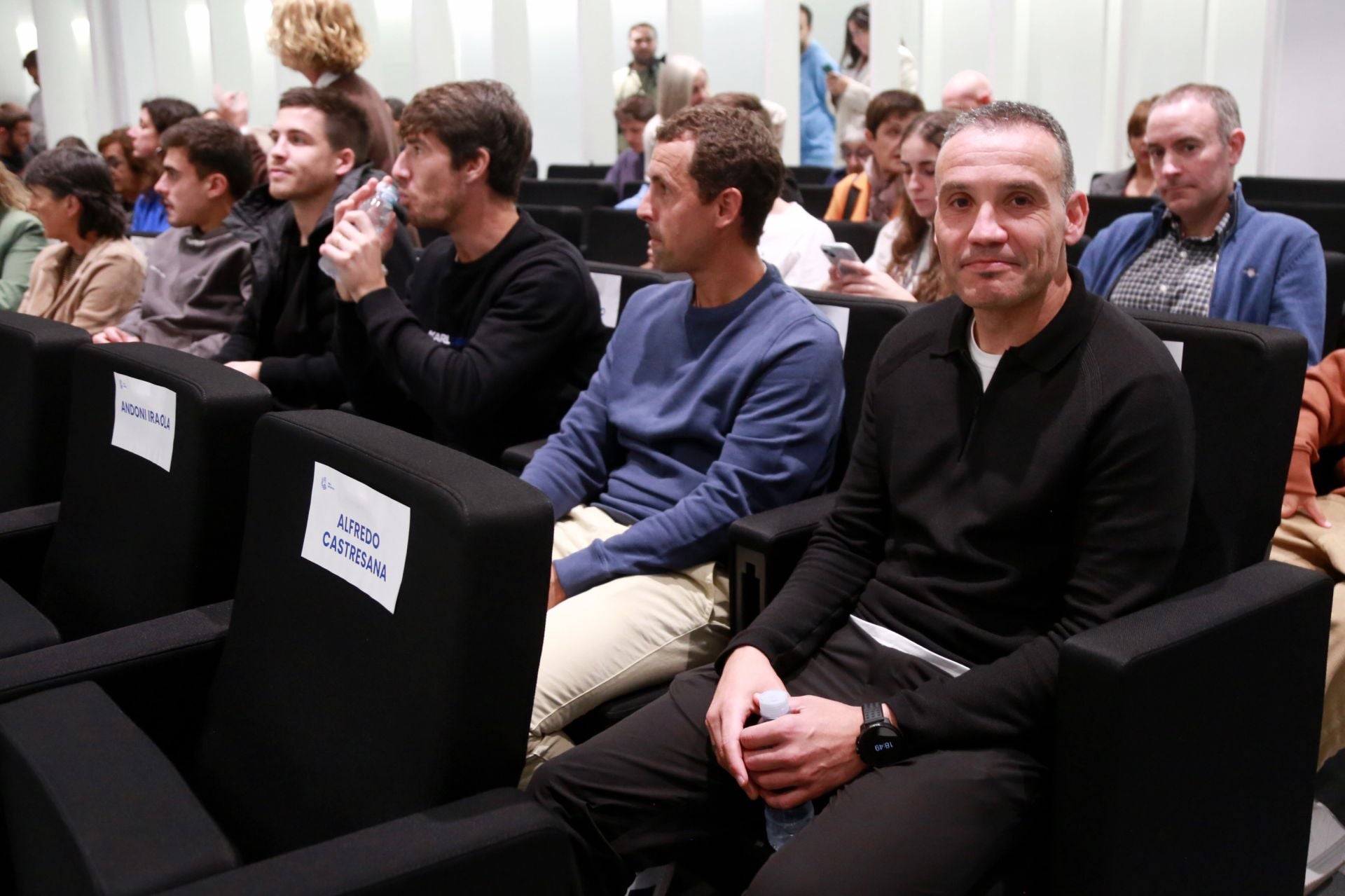 Un emotivo homenaje en Anoeta