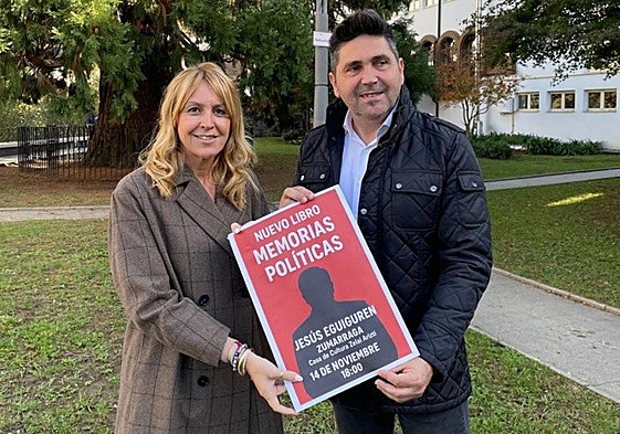 Nerea Errasti, secretaria general de la comisión ejecutiva del PSE-EE local y el alcalde de Zumarraga, Mikel Serrano.