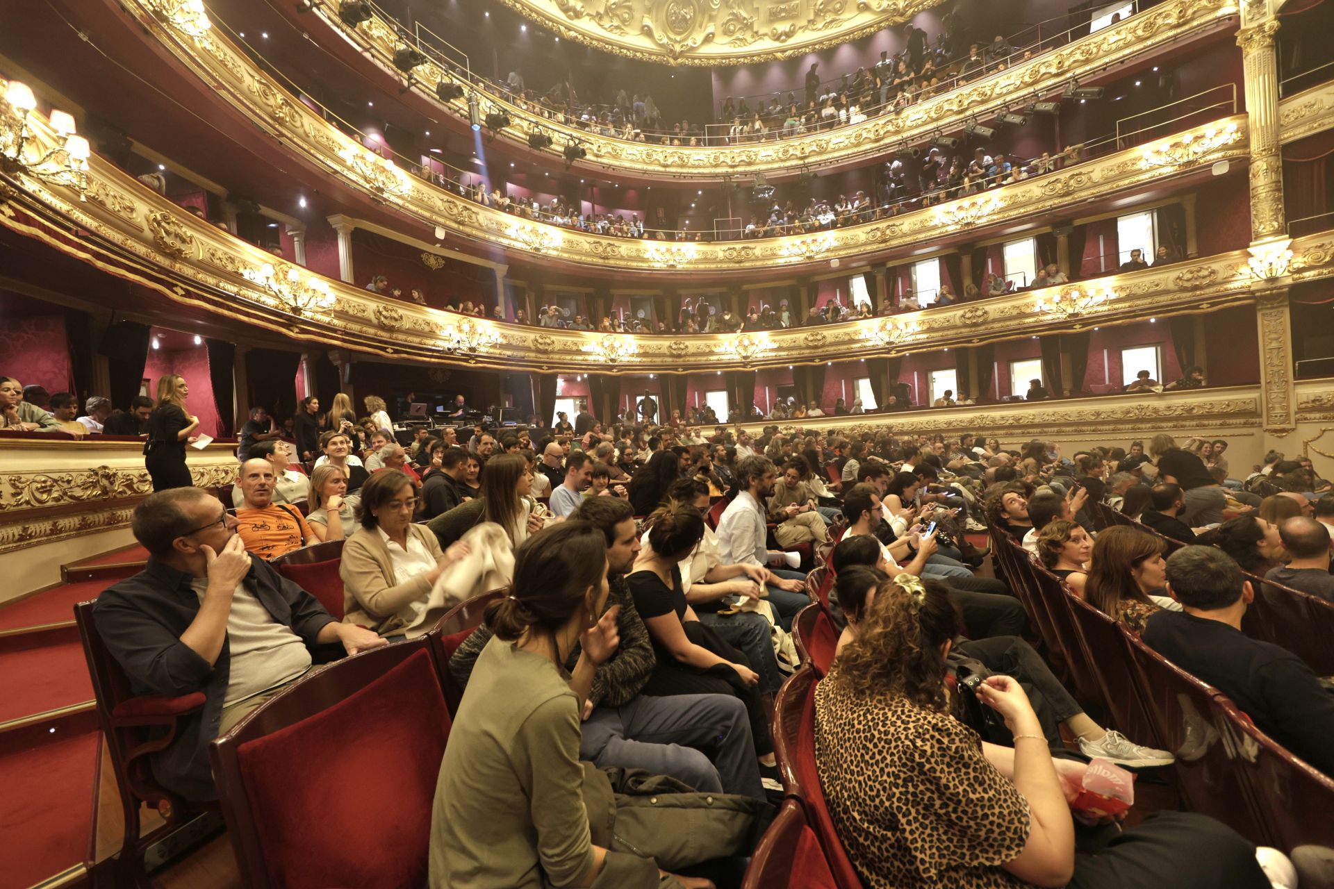 Gorka Urbizu cierra su gira en Donostia