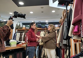 Joseba Olagarai visitará la tienda Eukene, entre otras.