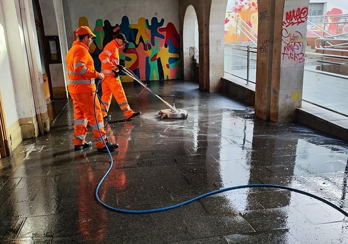 Se han recogido las mejoras en las condiciones laborales de los operarios.