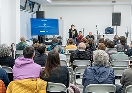 Iazko Udazken Festan bertso-saioa antolatu zuten ere Zabaletako auzo elkartean.