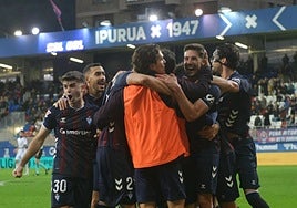 Tras ganar en casa el equipo apunta a la primera a domicilio.