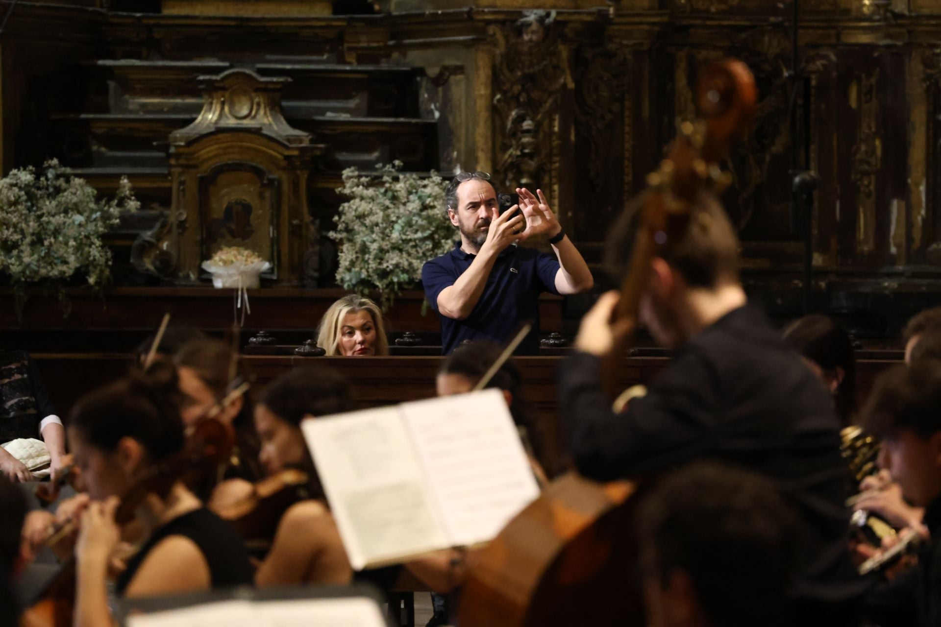 La Oreja de Van Gogh se deja ver con Amaia Montero en el concierto de la Agrupación Lírica Itsaso