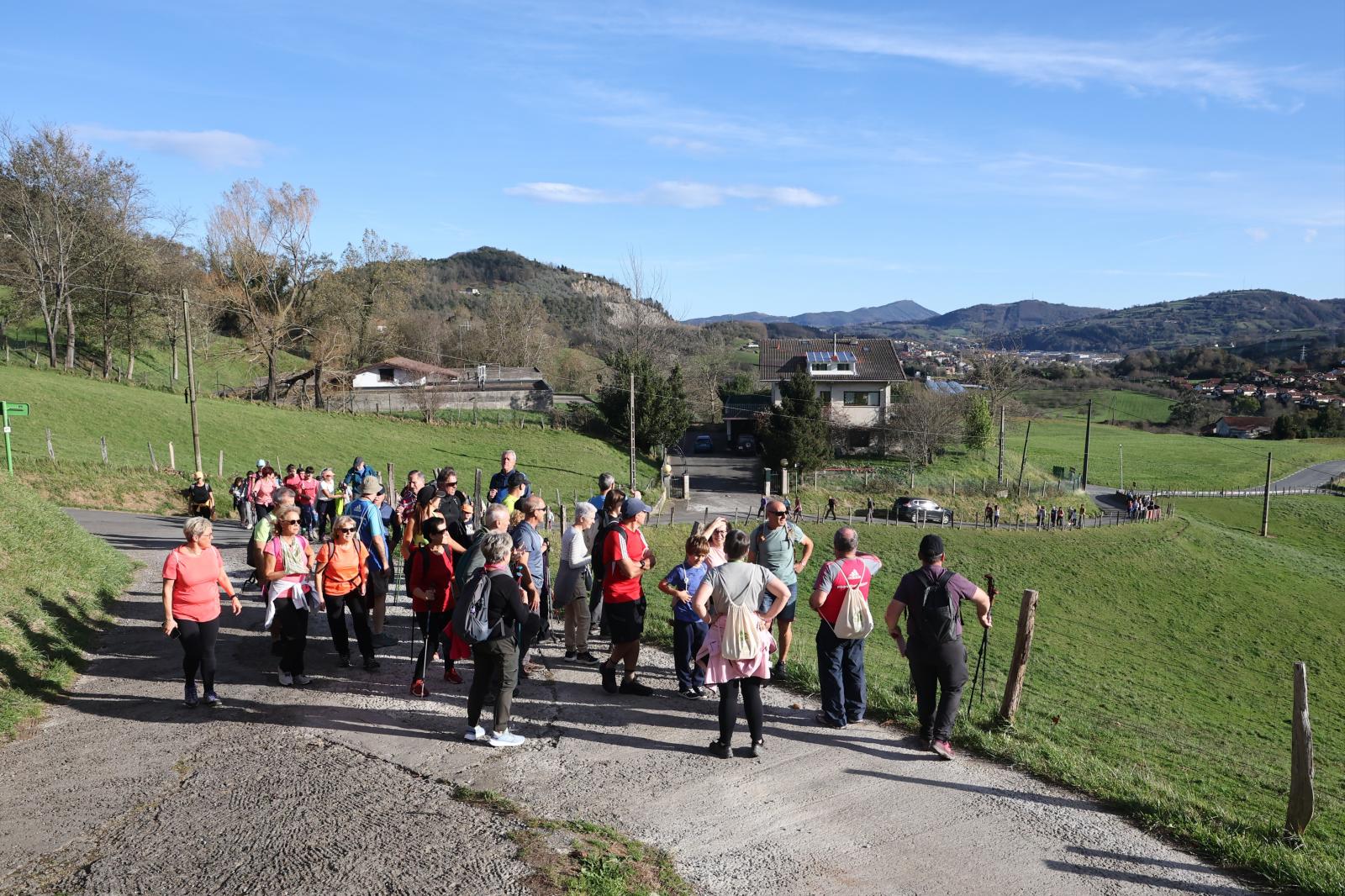 Éxito de la salida al Buruntza con Mendira
