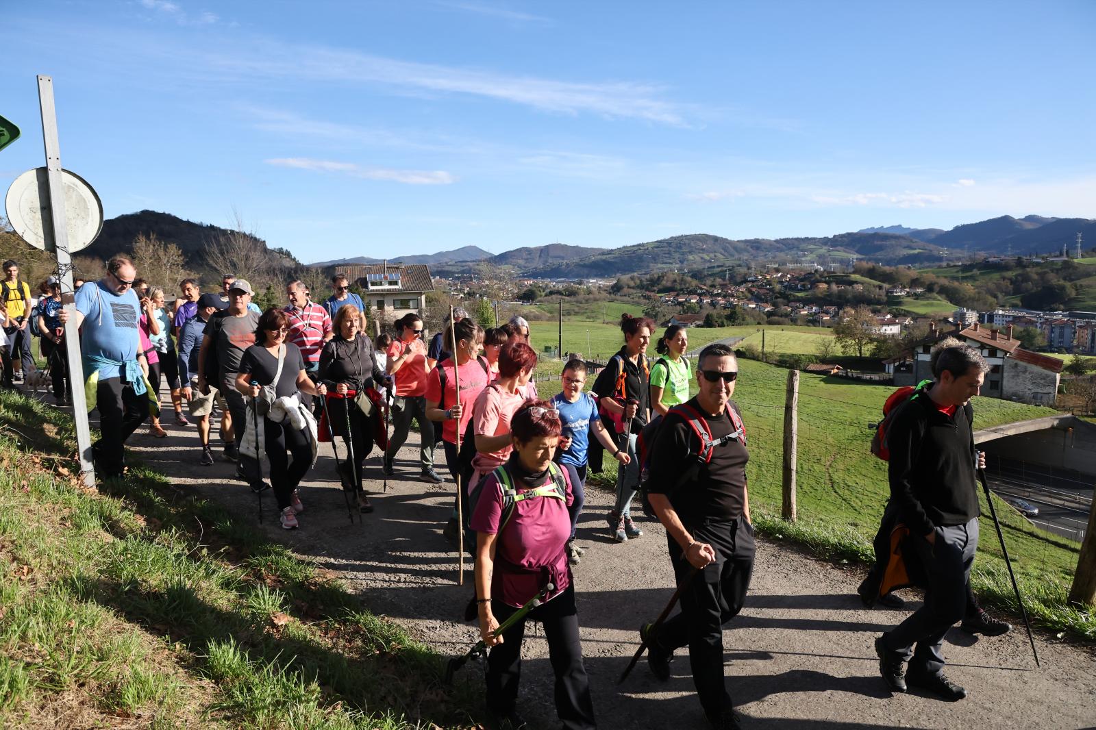 Éxito de la salida al Buruntza con Mendira