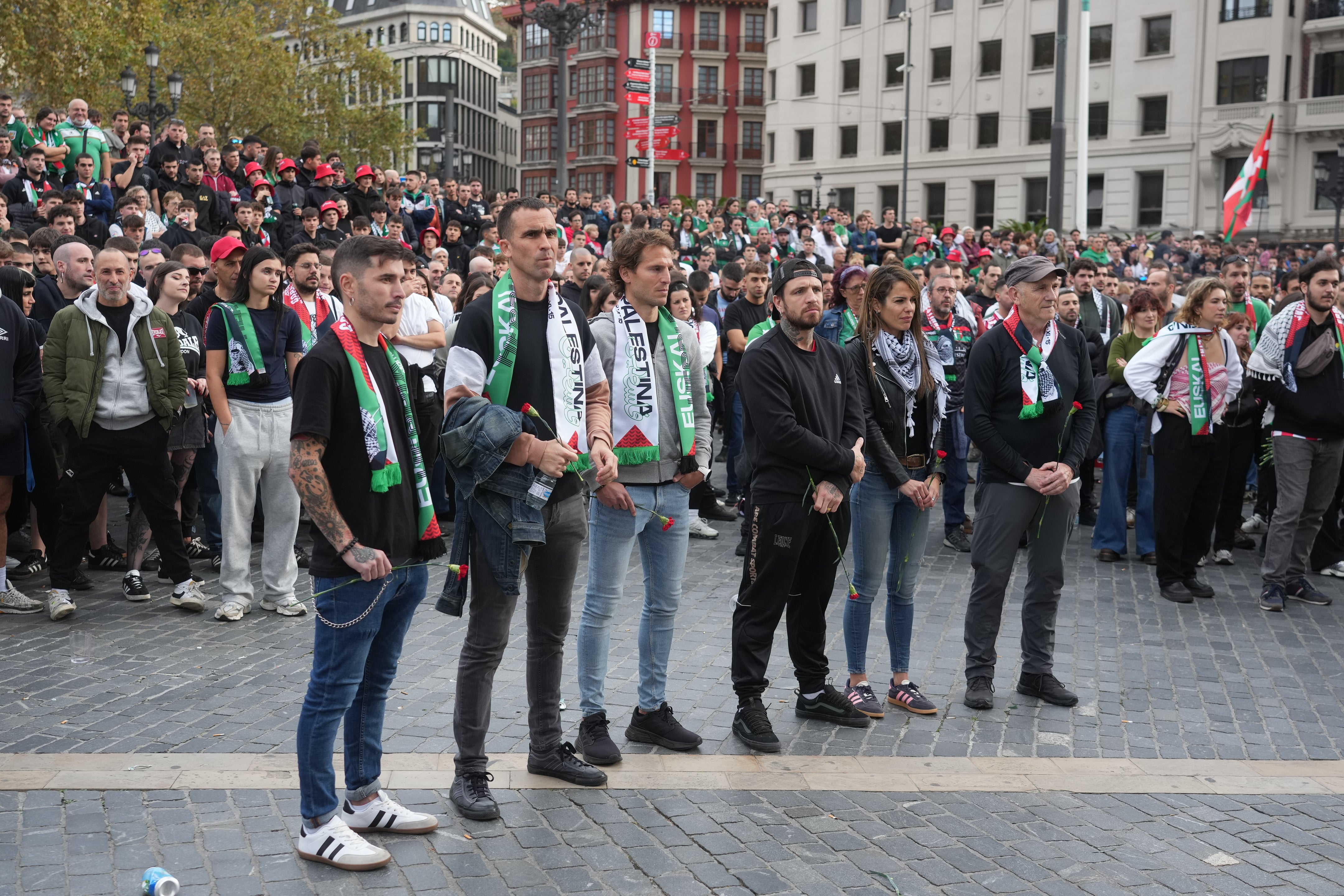 Las mejores imágenes de la fiesta por Palestina en Bilbao