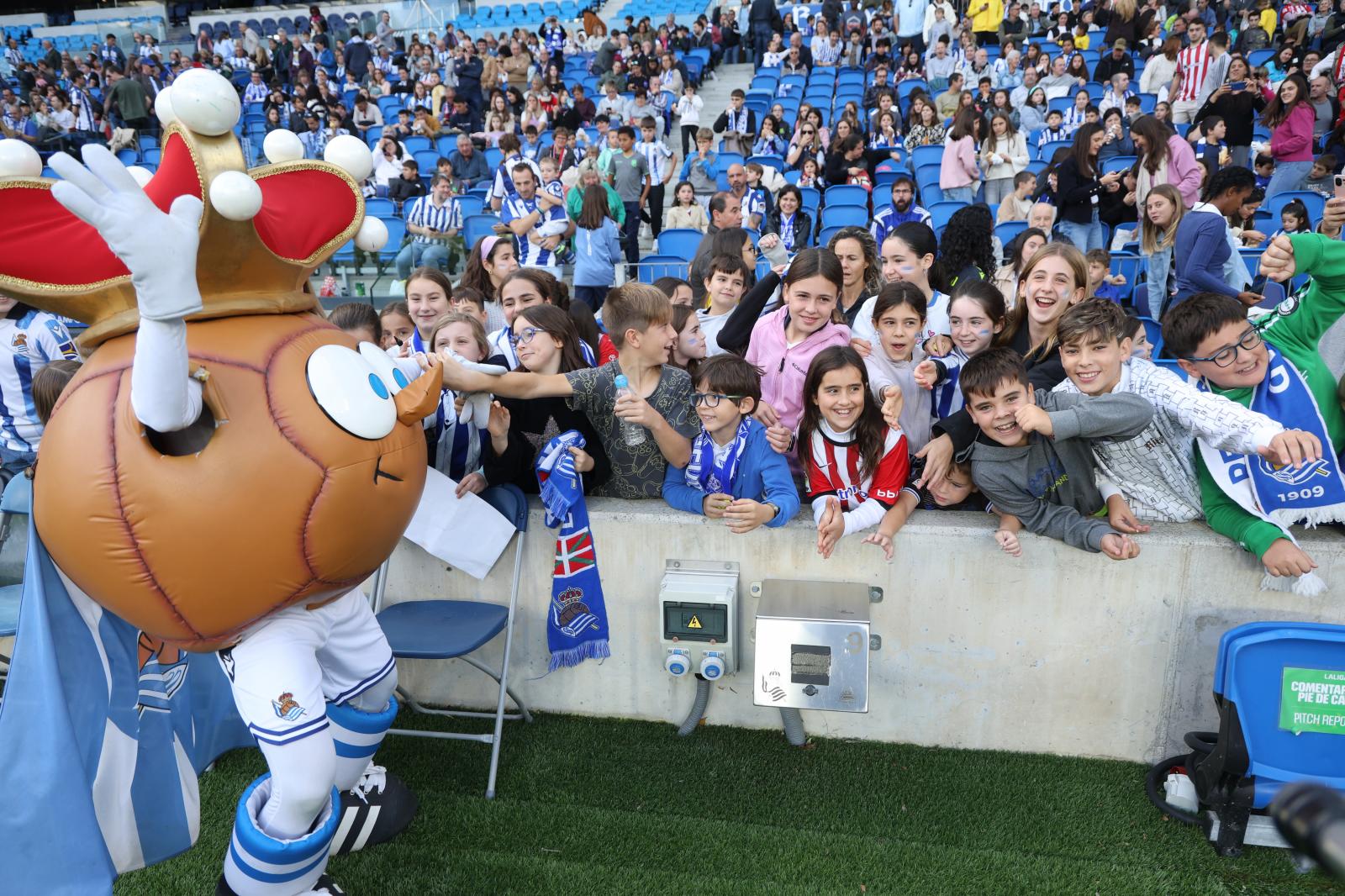 La Real y el Athletic se miden en un derbi de alto voltaje