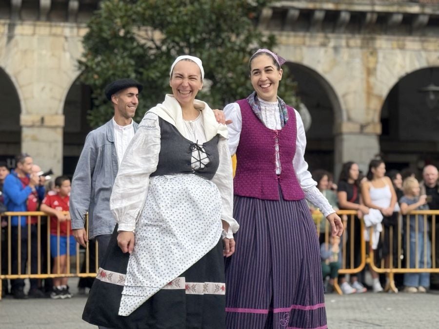 Emotiva arku dantza intergeneracional