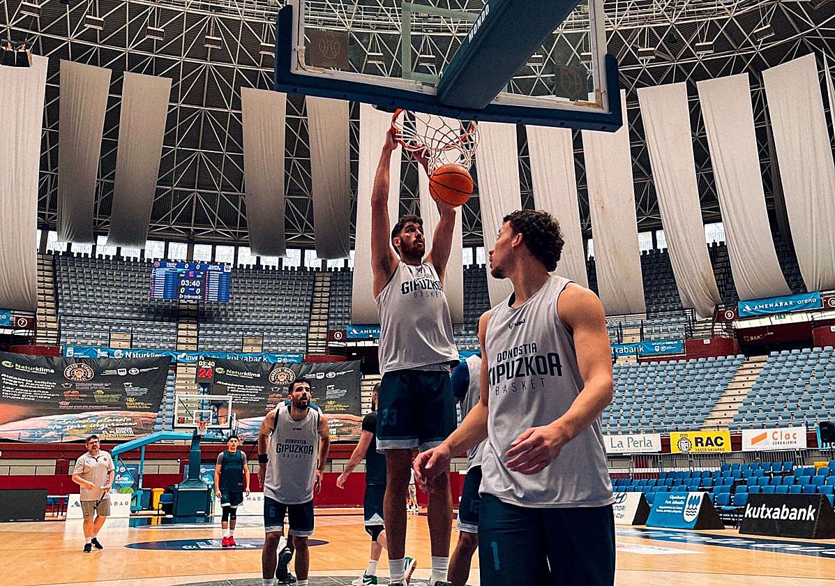 El Inveready Gipuzkoa Basket no es capaz de salir de su espiral descendente