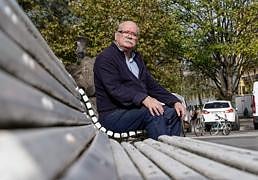 «El 20-N salimos al recuento de presos fumando un Farias para celebrarlo»