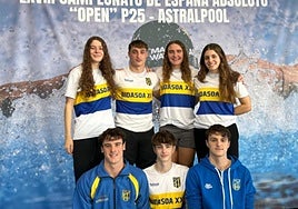 Nadadores del Bidasoa XXI que participaron en el estatal.