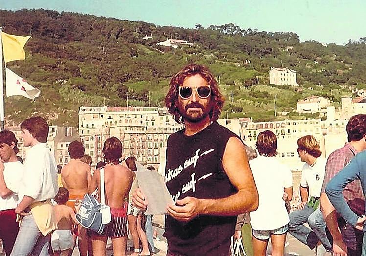 Iñigo Letamendia, en la antigua playa de Gros.