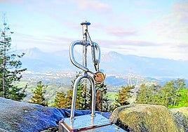 Mendizales deKantsatzeke visitarán al txistulari de Sarrimendi.