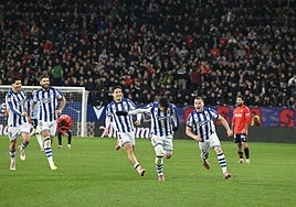 La Real remonta y se lleva los tres puntos tras una extraordinaria segunda parte