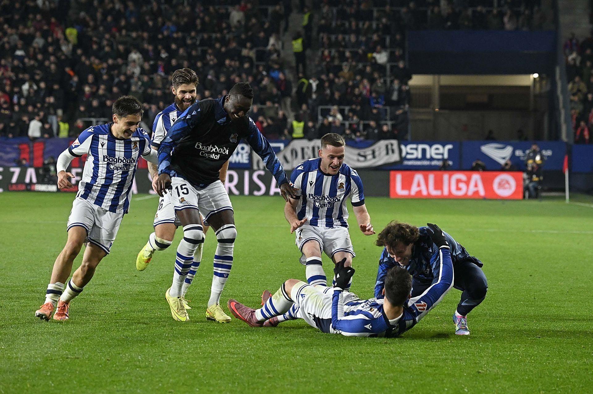 Las mejores imágenes del Osasuna - Real Sociedad