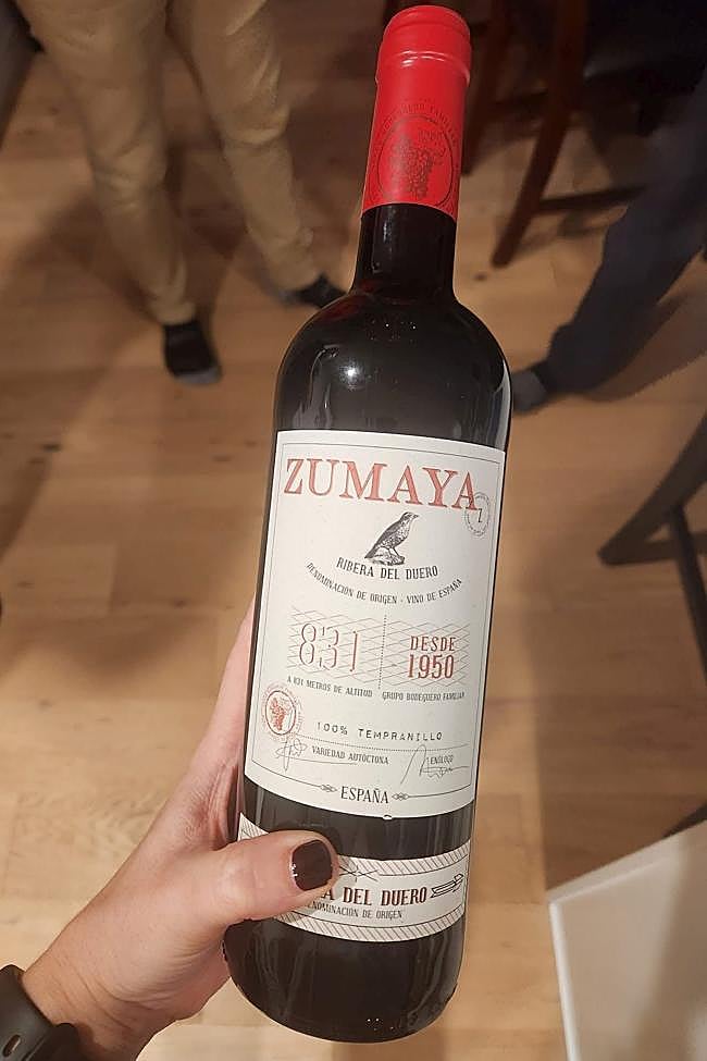 La fotografía del vino subida por la usuaria.