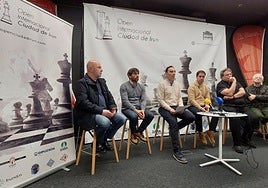 Luis Korta, Borja Olazabal, Ibon Muñoz, Roberto Ramajo, César Montolio y Miguel Angel Muela, en la presentación del torneo en el CBA.