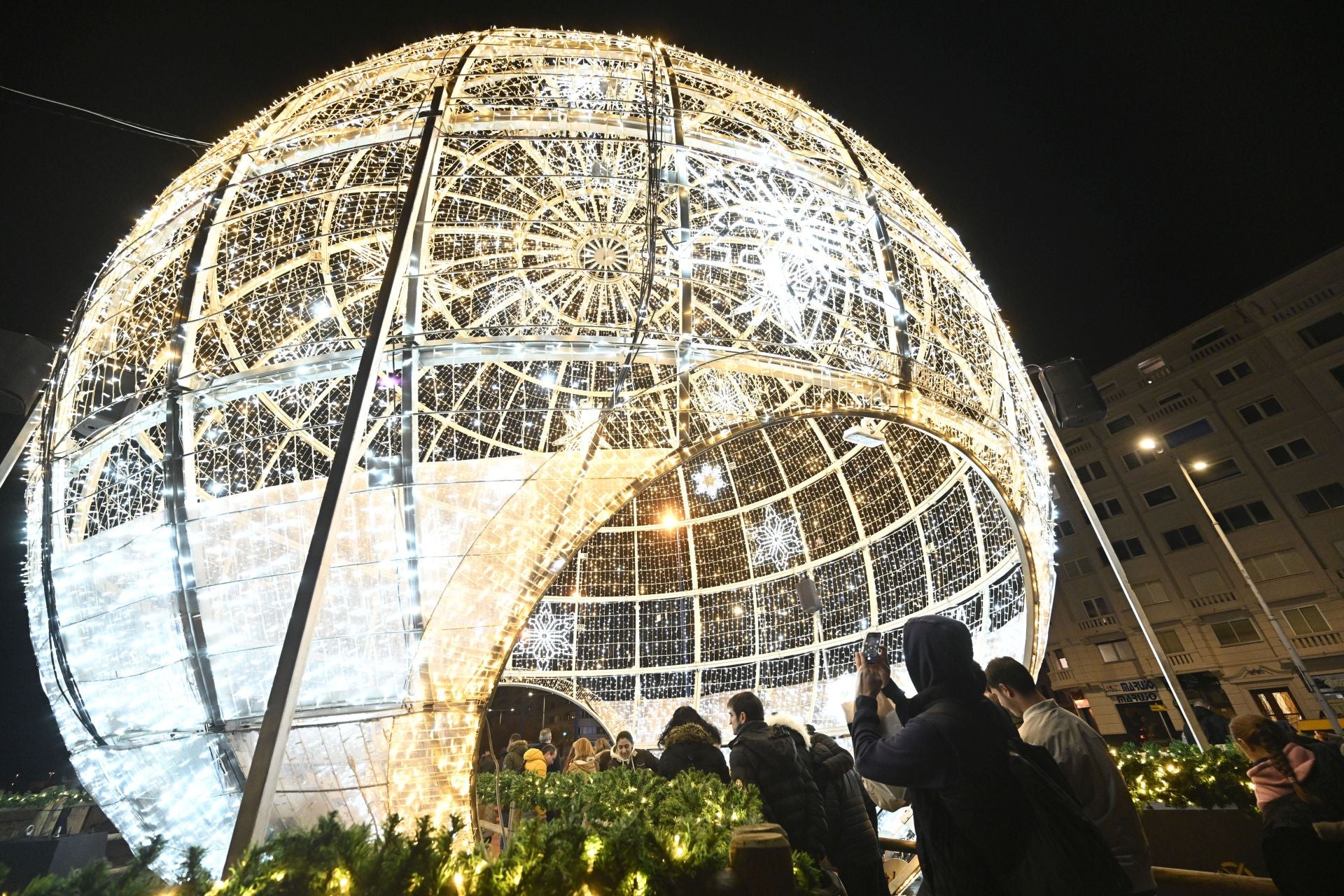 Se encienden las luces de Navidad en San Sebastián