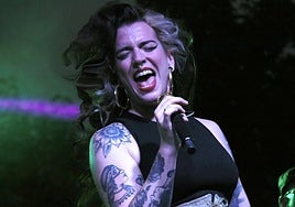 Un concierto con raíces americanas,con la manchega Anna Dukke se podrá seguir en el Coliseo.