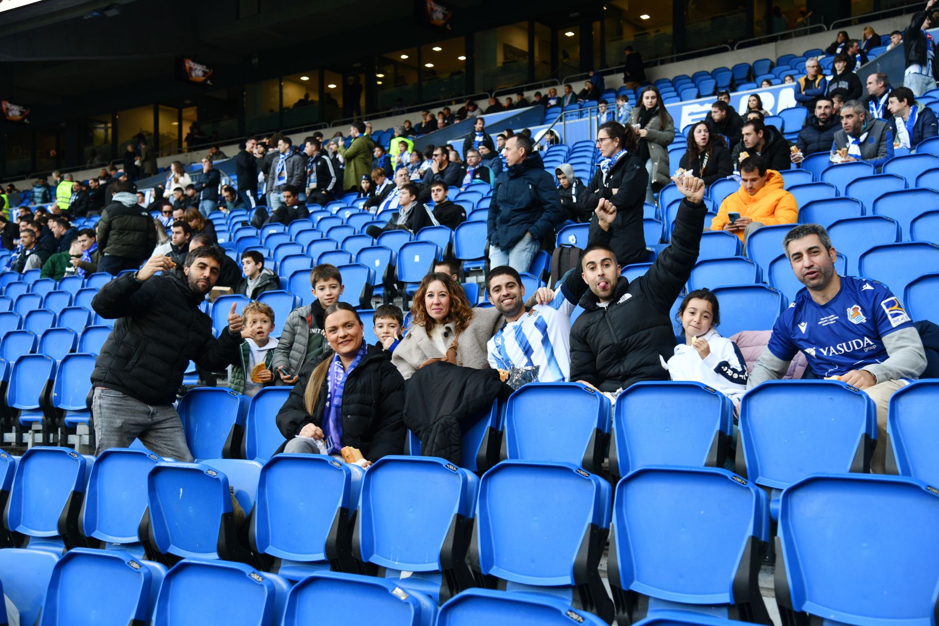 Búscate en las gradas de Anoeta