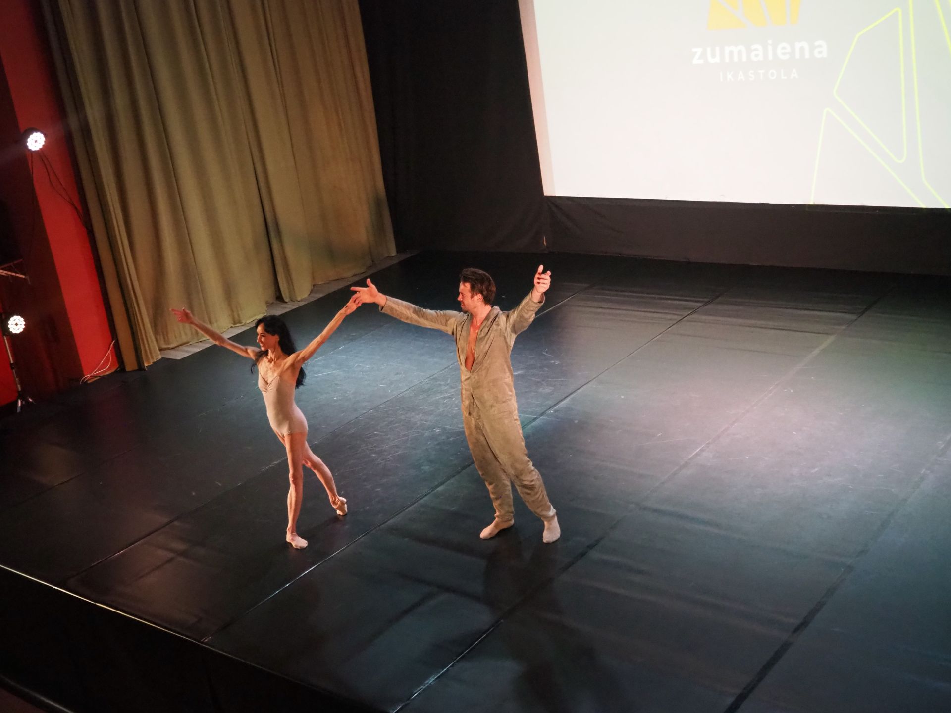 Lucía Lacarra regresa a Zumaia