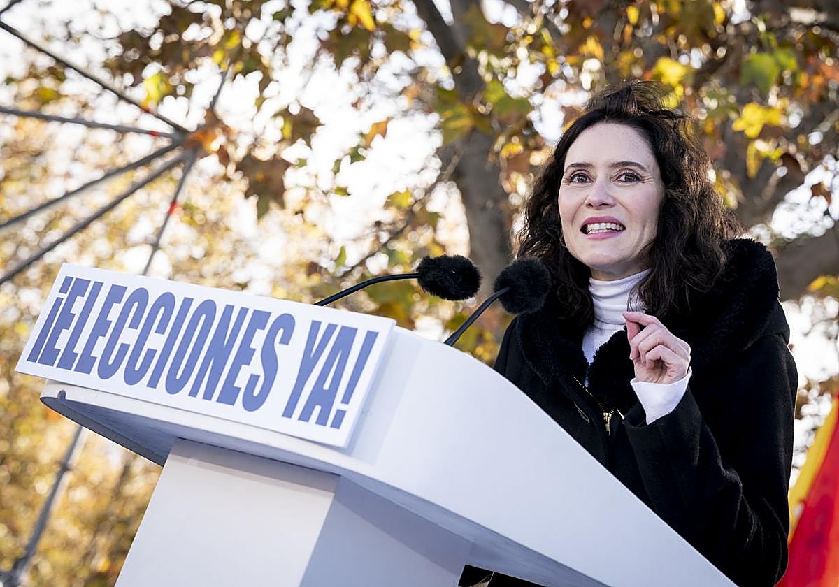 La presidenta de la Comunidad de Madrid, Isabel Díaz Ayuso, el domingo en el acto del PP.