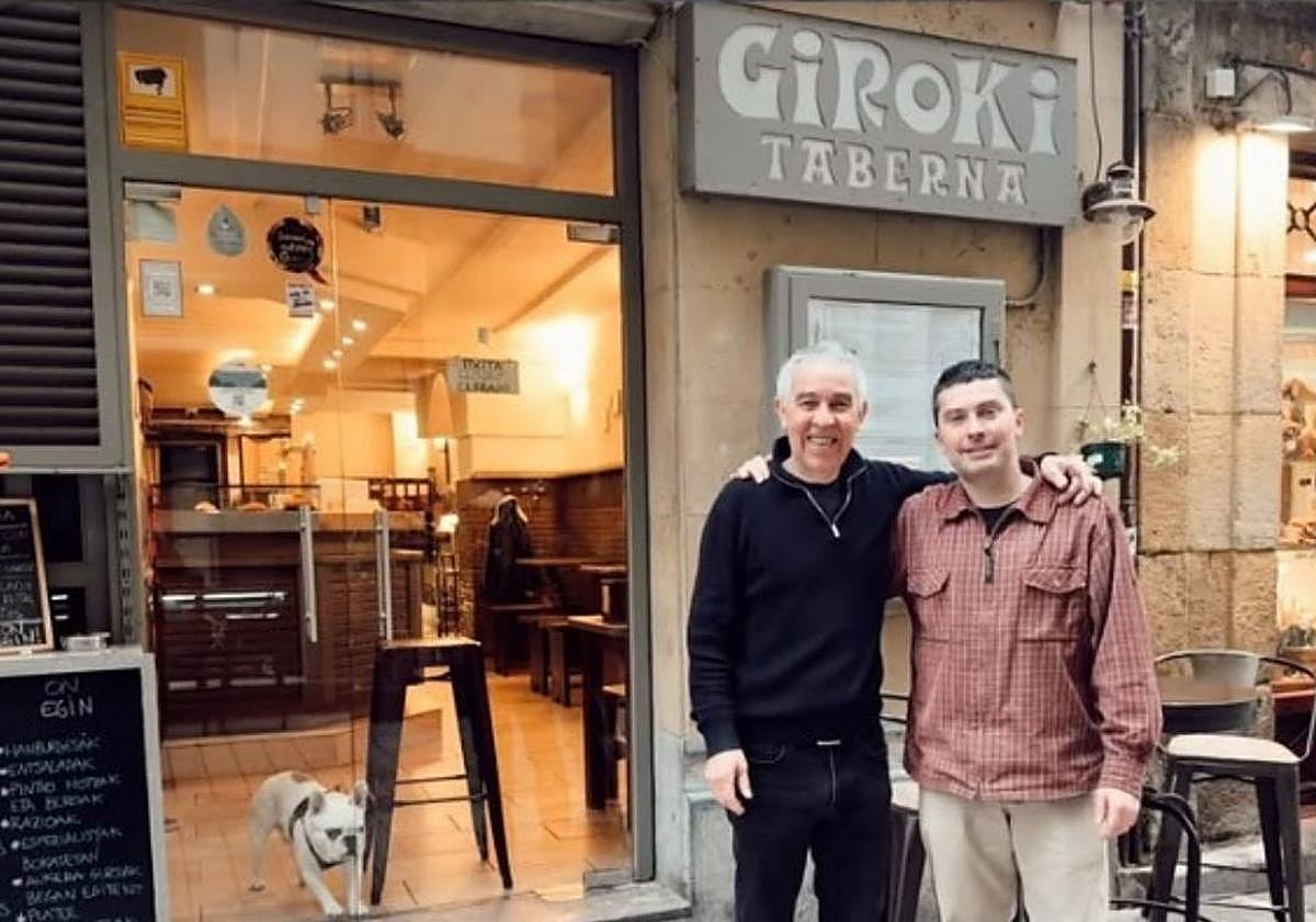 Cierra un histórico bar en la Parte Vieja de San Sebastián: «Ha sido una experiencia dura, pero bonita»