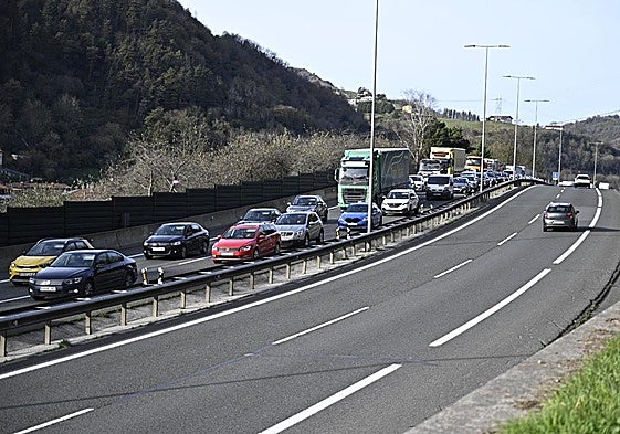 Retenciones en la N-I este lunes