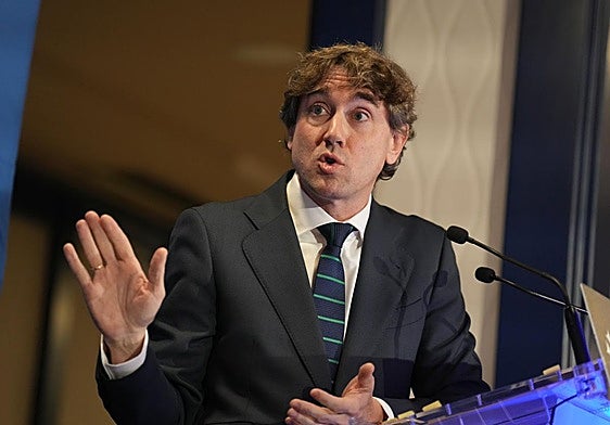 Eneko Andueza, durante una intervención reciente.