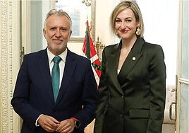 El ministro Ángel Víctor Torres y la consejera Maria Ubarretxena, el pasado mes de marzo en Madrid.