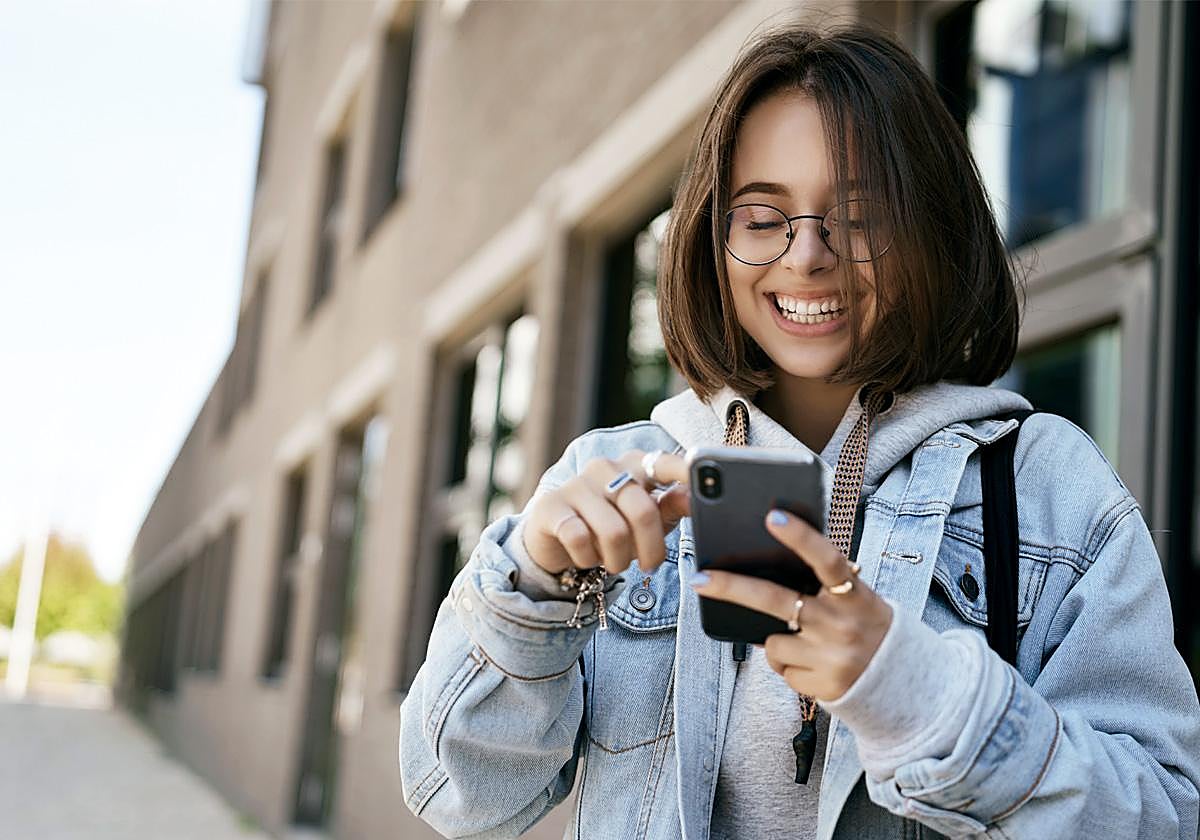 BBVA crece entre los jóvenes, con un 46,3 % más de altas digitales